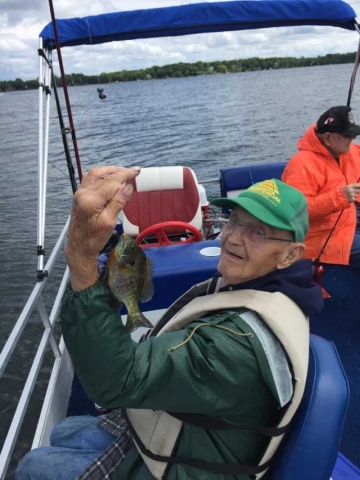 veterans on the water, charity, fishing, charters, minnesota, mn, arlington, vets, charities, activities, non profit, steve gallaspie, organization, vietnam war, wwii, ww2, korean war, desert storm, events, lake winnibigoshish